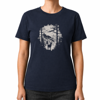 Hirsch im Wald– Wander T‑Shirt