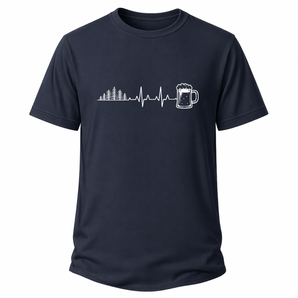 Navi blaues Wander T-Shirt mit Herzschlag-Motiv aus Wald, Bäumen und Bierglas.
