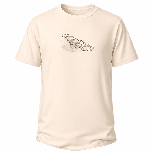 Beiges Wander-T-Shirt mit abstraktem Thüringer-Wald-Motiv aus hellen Topografie-Linien.